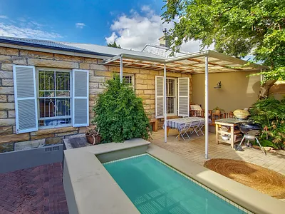 2 Bedroom House For Sale in Cape Town - pd2K.webp