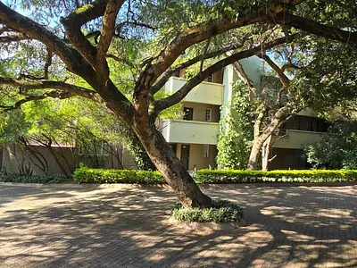 2 Bedroom Apartment For Sale in Nelspruit - img