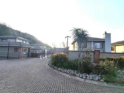 3 Bedroom House For Sale in Sonheuwel, Nelspruit - p6kb.webp