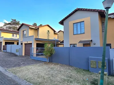 2 Bedroom Townhouse For Sale in Nelspruit - img