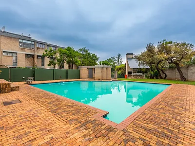 1 Bedroom Apartment For Sale in Johannesburg - img