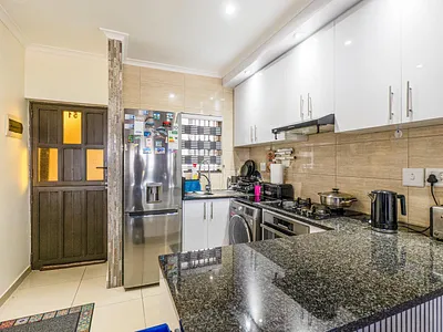 2 Bedroom Apartment For Sale in Kingsburgh - I37u.webp