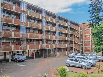 2 Bedroom Apartment For Sale in Durban - OB1j.webp