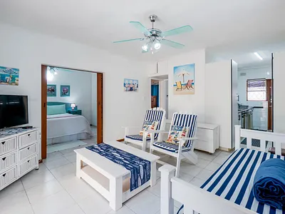 2 Bedroom Apartment For Sale in Amanzimtoti - 0cnp.webp
