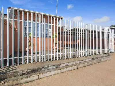 3 Bedroom House For Sale in Johannesburg - Osq7.webp