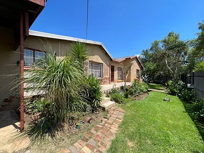 4 Bedroom House For Sale in Pretoria - 9luy.webp