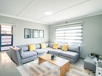 3 Bedroom Townhouse For Sale in Pretoria - jkrs.webp