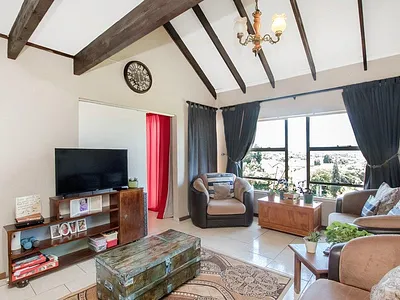 3 Bedroom Townhouse For Sale in Silverfields, Krugersdorp - 7F5K.webp