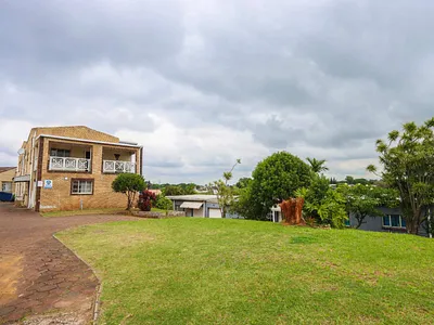6 Bedroom House For Sale in Durban - vWan.webp