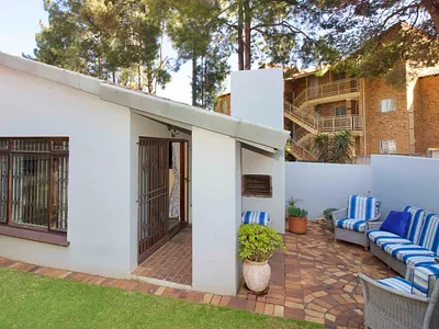 3 Bedroom Townhouse For Sale in Centurion - lpCc.webp