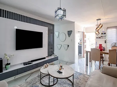 3 Bedroom Townhouse For Sale in The Reeds, Centurion - PgML.webp