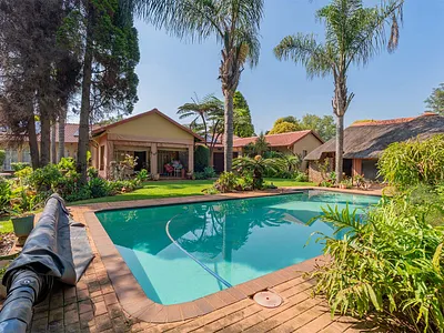 3 Bedroom House For Sale in Kempton Park - JwCe.webp