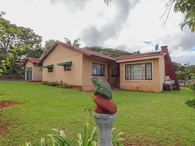 4 Bedroom House For Sale in Durban - 2Otu.webp