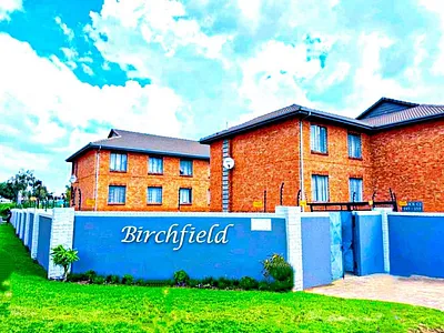 Townhouse For Sale in Midrand - kK9d.webp