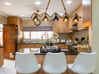 3 Bedroom Townhouse For Sale in Amanzimtoti - 86rE.webp