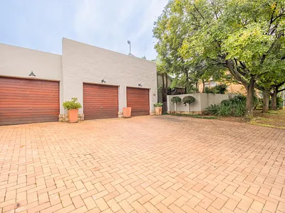 4 Bedroom House For Sale in Centurion - aytg.webp