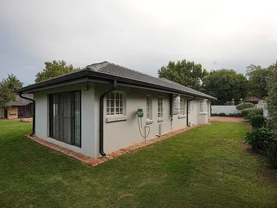 3 Bedroom House For Sale in Centurion - IzB9.webp