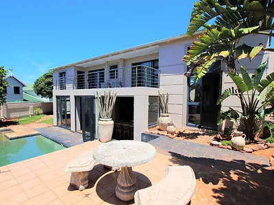 5 Bedroom House To Rent in Umhlanga - VLCf.webp