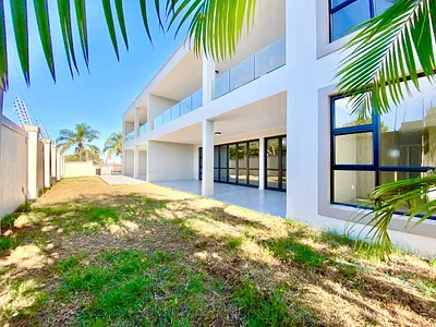 2 Bedroom Apartment To Rent in Durban North - lwa3.webp