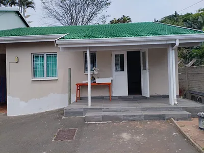 2 Bedroom Apartment To Rent in Durban North - img