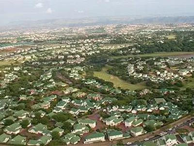 4 Bedroom Townhouse For Sale in Mount Edgecombe - RF9f.webp