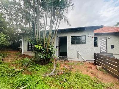 1 Bedroom Townhouse To Rent in Durban North - BmgJ.webp