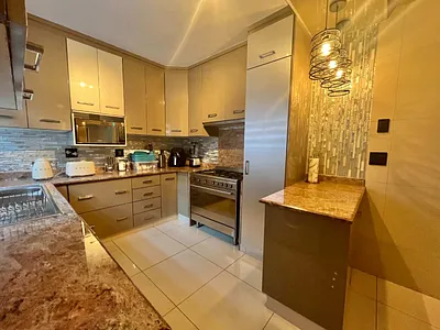 3 Bedroom Townhouse For Sale in Durban North - ri49.webp