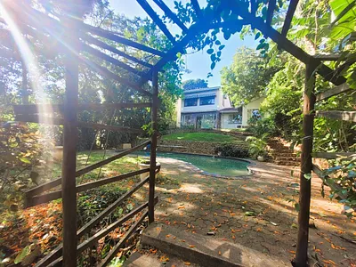 5 Bedroom House For Sale in Durban - GQyB.webp