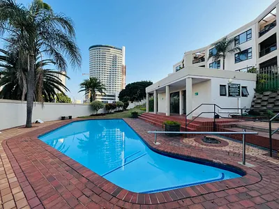 3 Bedroom Townhouse To Rent in Umhlanga - 5Ke8.webp