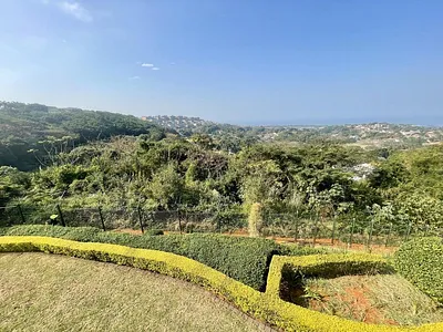 4 Bedroom Apartment To Rent in Umhlanga - rtjR.webp