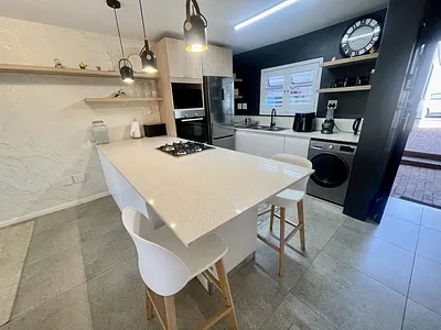 3 Bedroom Townhouse To Rent in Durban North - aJmp.webp