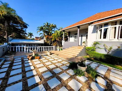 3 Bedroom House For Sale in Durban - R9m9.webp