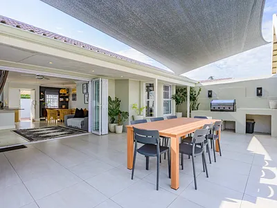 3 Bedroom Townhouse For Sale in Umhlanga - img
