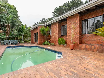 3 Bedroom House For Sale in Durban North - oChC.webp