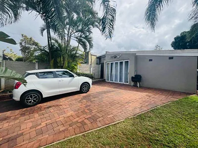 1 Bedroom Apartment To Rent in Durban North - QB0q.webp