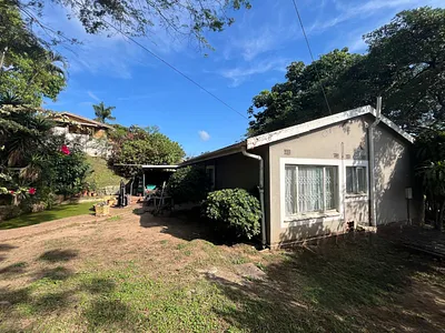 3 Bedroom House For Sale in Durban North - zeuV.webp