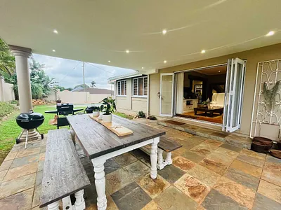 3 Bedroom House For Sale in Durban North - suuN.webp