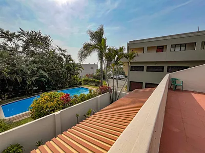 2 Bedroom Apartment To Rent in Umhlanga Rocks, Umhlanga - ONmt.webp