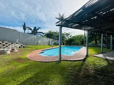 2 Bedroom Apartment To Rent in Durban North - EzDo.webp