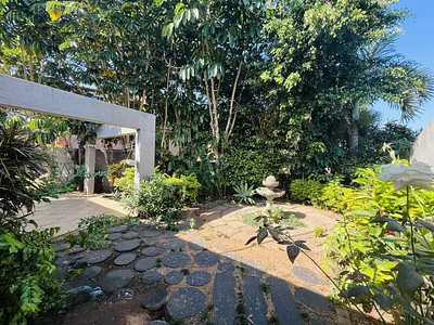 3 Bedroom Townhouse For Sale in Durban North - MIGX.webp