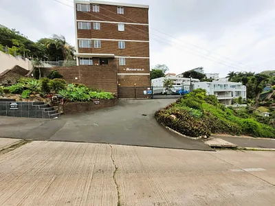 2 Bedroom Apartment To Rent in Durban - tzoT.webp