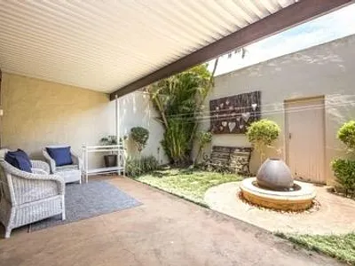 3 Bedroom Townhouse For Sale in Umhlanga - Ur1j.webp