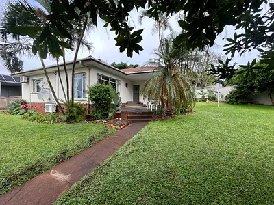 3 Bedroom House For Sale in Durban North - rtNf.webp