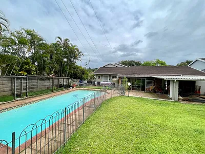 4 Bedroom House To Rent in Durban North - img