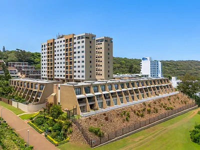 3 Bedroom Townhouse To Rent in Umhlanga - B0Y7.webp