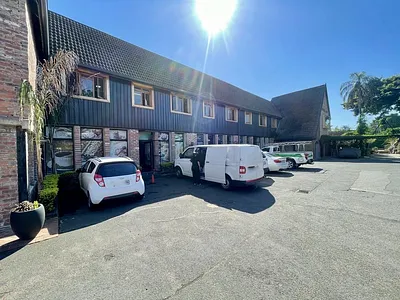 Commercial Property To Rent in Durban North - FMJl.webp