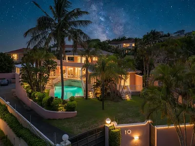 4 Bedroom House For Sale in Umhlanga - dc2o.webp