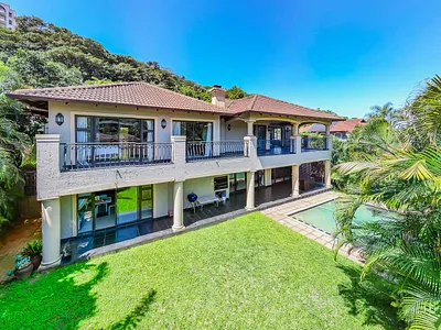 5 Bedroom House To Rent in Umhlanga - cwgD.webp