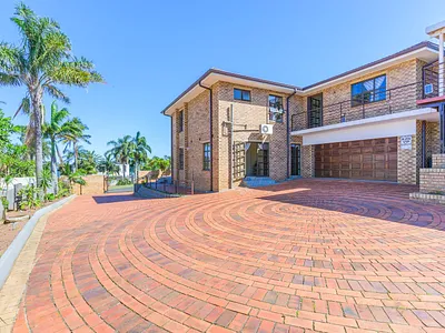 1 Bedroom Apartment To Rent in Umhlanga - s8io.webp