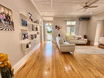 4 Bedroom House For Sale in Durban - 0j42.webp